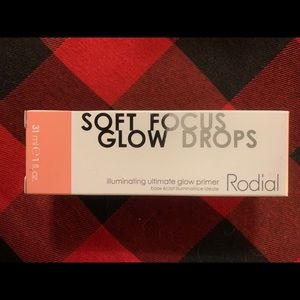 Radial Soft Focus Glow Drops